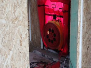 ᐉ Тест на герметичність будинку з сіп панелей. UKRPANEL. blower door test