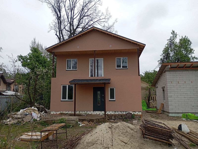 Завершили відновлення пошкодженого війною житла. Ірпінь